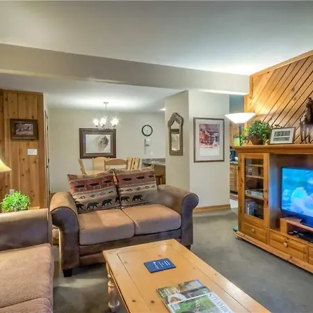 Timber Run 410 Apartamento